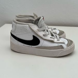 Nike Blazer Mid White & Black for toddler size 9c